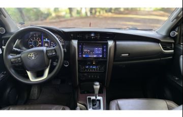 Toyota SW4 2.8 TDI SRX 7L 4x4 - Foto #7