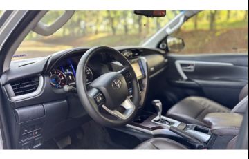 Toyota SW4 2.8 TDI SRX 7L 4x4 - Foto #9