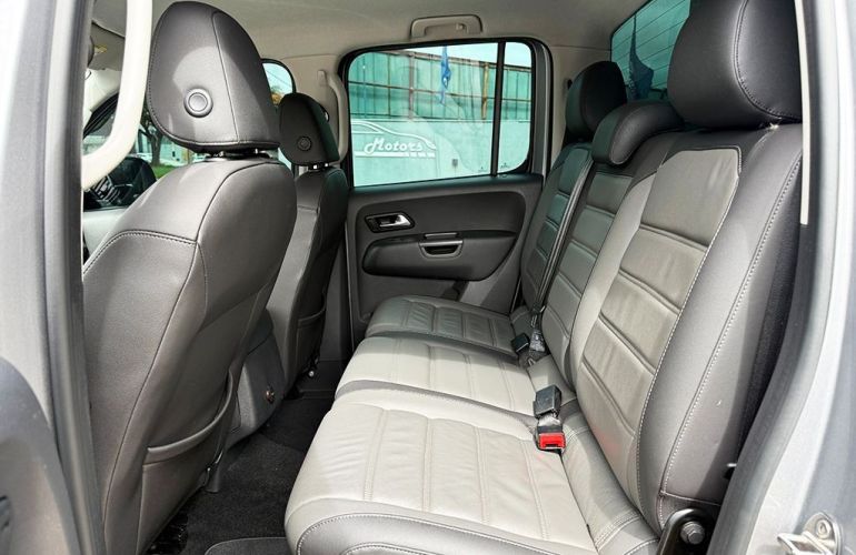 Volkswagen Amarok 3.0 V6 TDi Highline CD 4motion - Foto #5