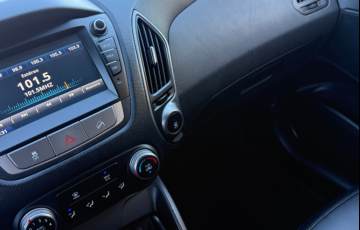 Hyundai ix35 2.0 GL (Aut) - Foto #9
