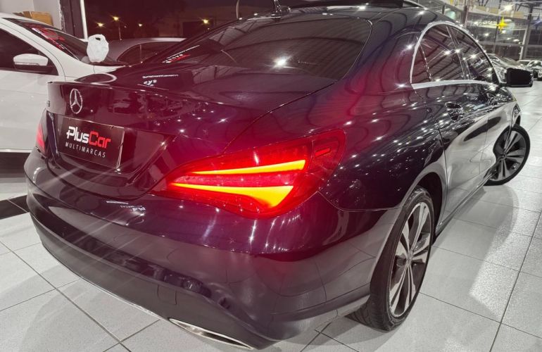Mercedes-Benz Cla 200 1.6 Vision 16v - Foto #4