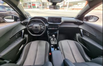 Peugeot 2008 1.0 Turbo 200 Allure - Foto #4