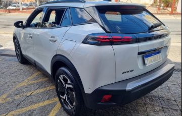 Peugeot 2008 1.0 Turbo 200 Allure - Foto #5