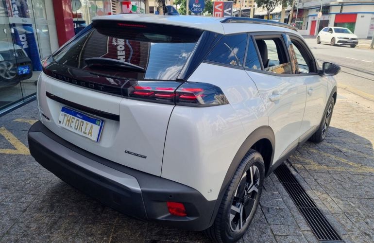 Peugeot 2008 1.0 Turbo 200 Allure - Foto #7