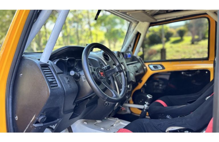 Troller T4 TX4 3.2 4WD (Aut) - Foto #9