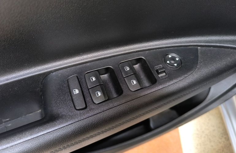 Hyundai Hb20 1.0 12v Comfort Plus - Foto #10