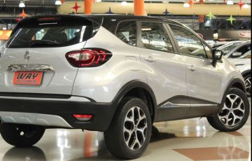 Renault Captur 2.0 16V Intense - Foto #6