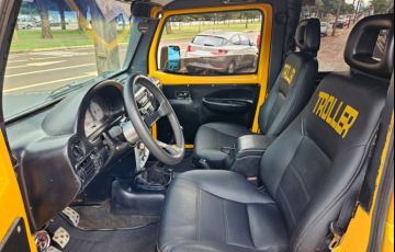 Troller T4 4x4 2.8 Turbo (teto rígido) - Foto #5