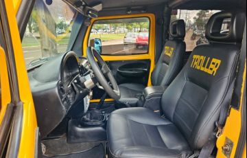 Troller T4 4x4 2.8 Turbo (teto rígido) - Foto #10