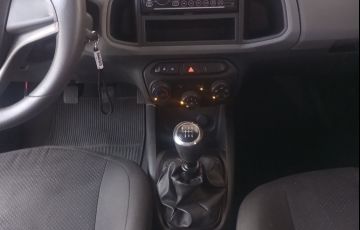 Chevrolet Onix 1.0 Joy SPE/4 - Foto #4