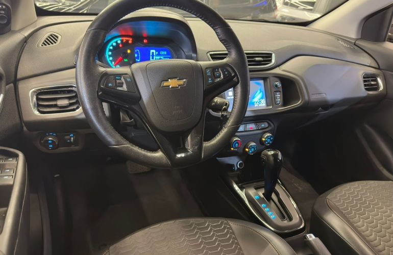Chevrolet Onix 1.4 MPFi LTZ 8v - Foto #8