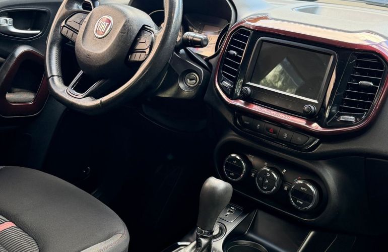 Fiat Toro 1.8 16V Evo Freedom - Foto #10
