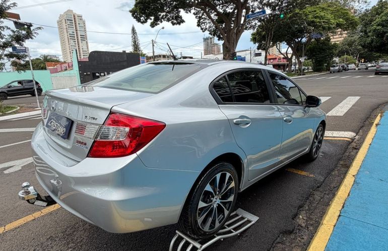 Honda Civic 2.0 LXR 16v - Foto #4