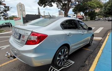Honda Civic 2.0 LXR 16v - Foto #4