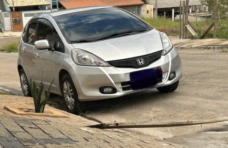 Honda Fit CX 1.4 16v (Flex) (Aut) - Foto #4