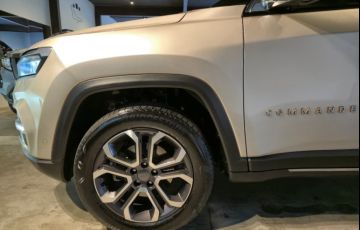 Jeep Commander 2.0 Td380 Turbo Limited - Foto #4