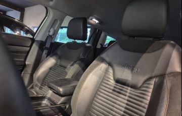 Jeep Commander 2.0 Td380 Turbo Limited - Foto #5