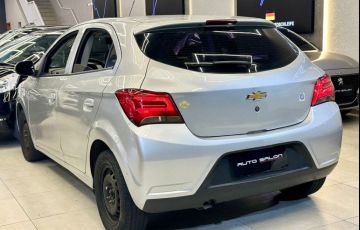 Chevrolet Onix 1.0 MPFi LT 8v - Foto #6