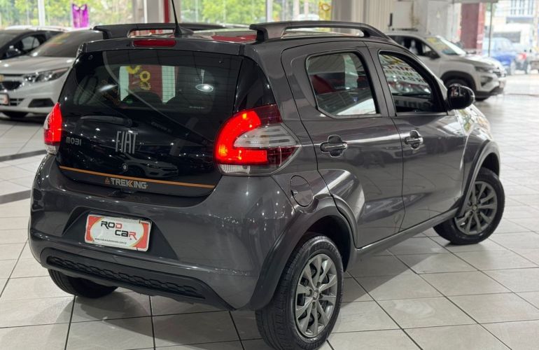Fiat Mobi 1.0 Evo Trekking - Foto #5