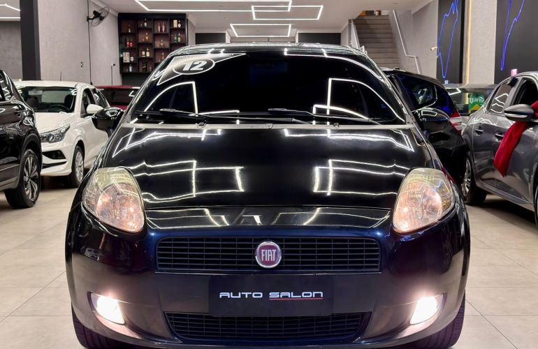 Fiat Punto 1.4 Attractive 8v - Foto #2