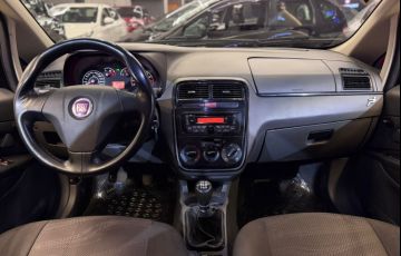 Fiat Punto 1.4 Attractive 8v - Foto #8