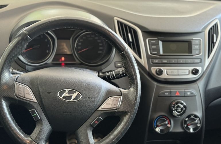 Hyundai HB20X 1.6 Style - Foto #7