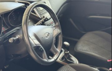 Hyundai HB20X 1.6 Style - Foto #8