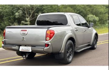 Mitsubishi L200 Triton 2.4 HLS Chrome Edition (Flex) - Foto #3