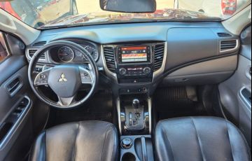 Mitsubishi L200 Triton Sport 2.4 TD HPE 4WD (Aut) - Foto #7