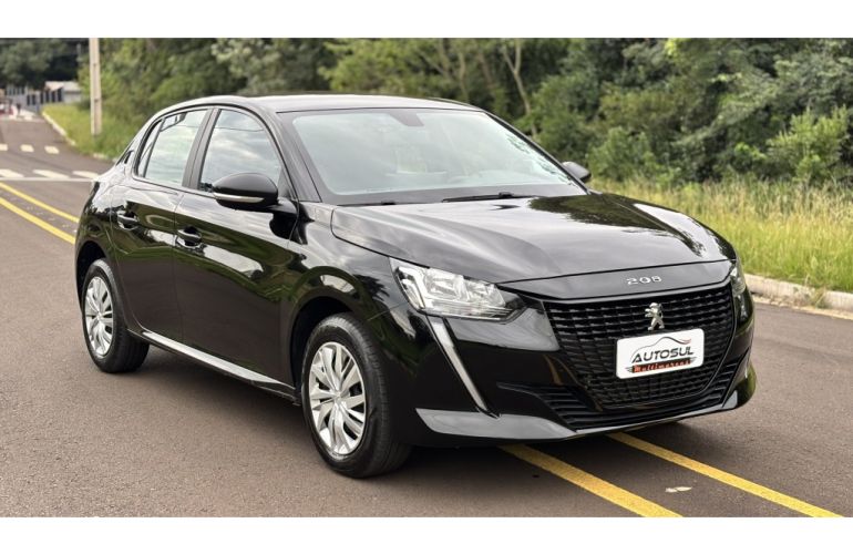 Peugeot 208 1.0 Like - Foto #2