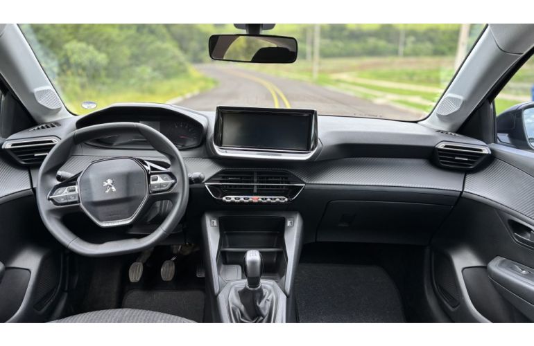 Peugeot 208 1.0 Like - Foto #7