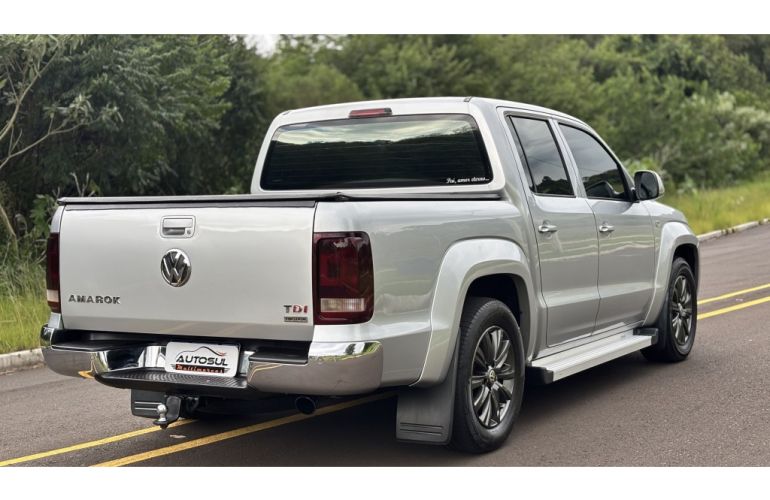 Volkswagen Amarok 2.0 CD 4x4 TDi Highline (Aut) - Foto #4