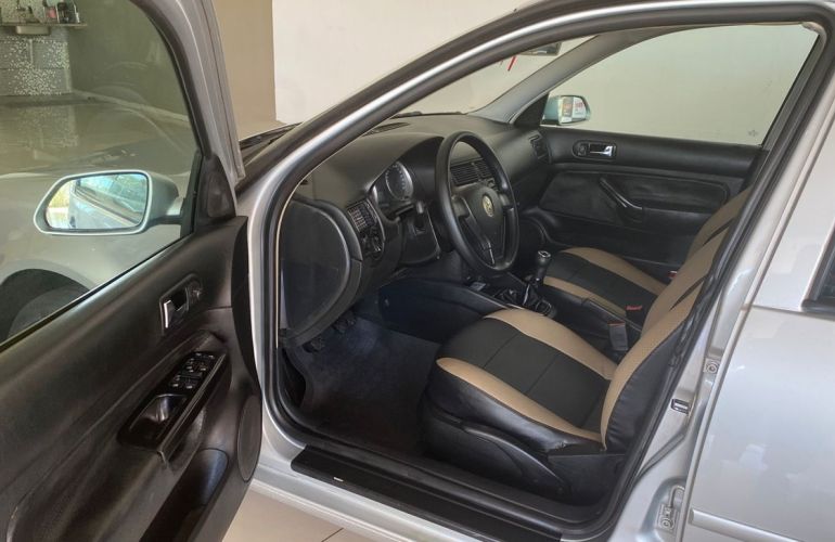Volkswagen Golf 1.6 Mi Sportline 8v - Foto #10