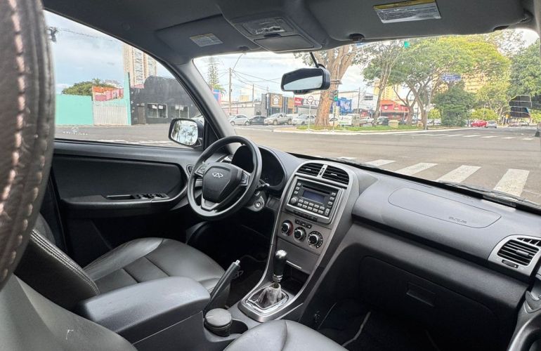 Volkswagen Jetta 2.0 350 TSI GLI DSG - Foto #9