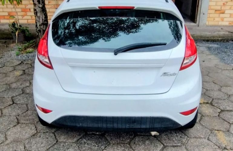 Ford Fiesta 1.6 SE (Aut) - Foto #2