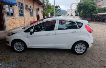 Ford Fiesta 1.6 SE (Aut) - Foto #5