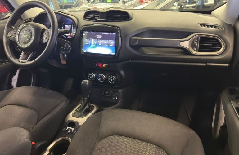 Jeep Renegade 1.8 16V Sport - Foto #10