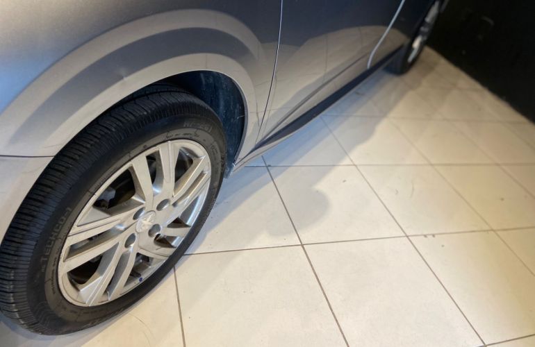 Peugeot 208 1.6 16V Flex Active At6 - Foto #8