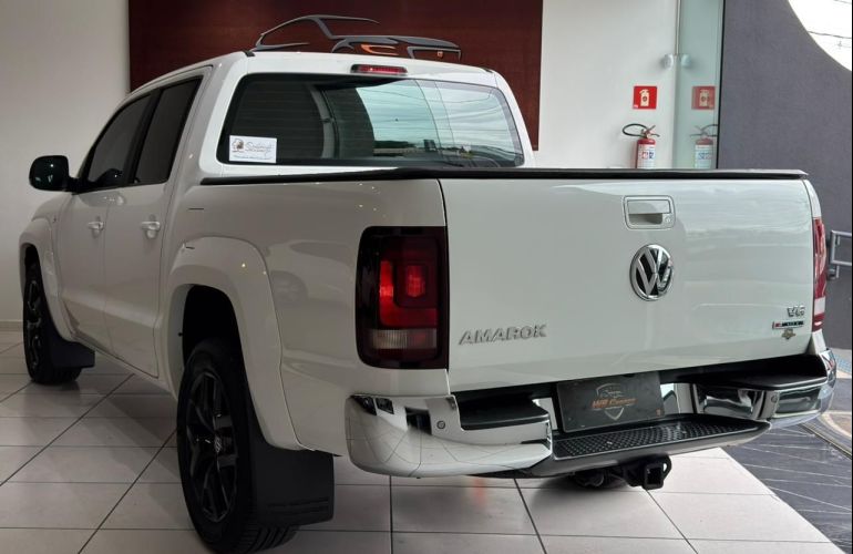 Volkswagen Amarok 3.0 V6 TDi Highline CD 4motion - Foto #3