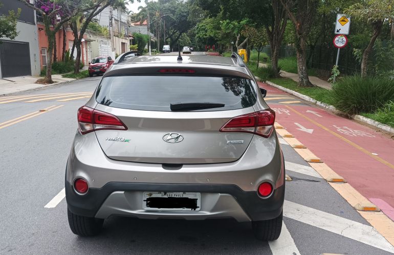 Hyundai HB20X Premium 1.6 (Aut) - Foto #3