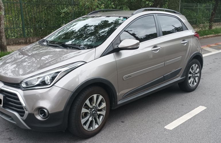 Hyundai HB20X Premium 1.6 (Aut) - Foto #9