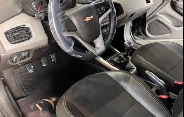Chevrolet Onix 1.0 LT SPE/4