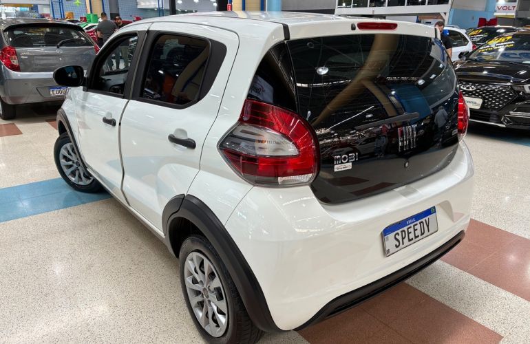 Fiat Mobi 1.0 8V Evo Like - Foto #5
