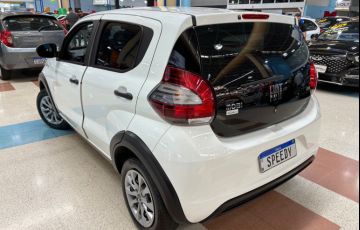 Fiat Mobi 1.0 8V Evo Like - Foto #5
