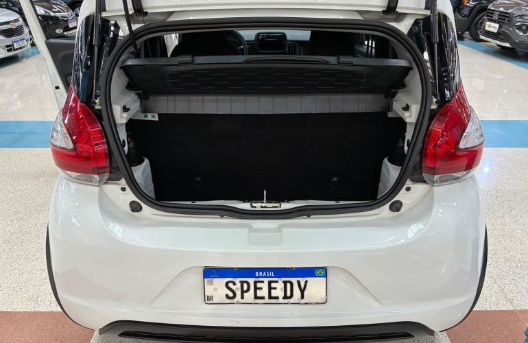 Fiat Mobi 1.0 8V Evo Like - Foto #8