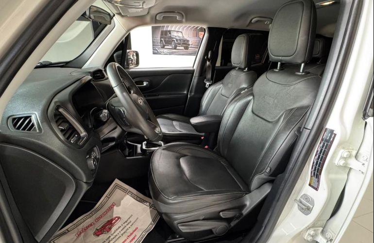 Jeep Renegade 1.3 T270 Turbo Longitude - Foto #6