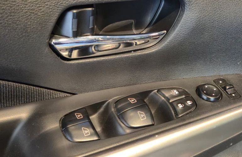 Nissan Kicks 1.6 16V Advance - Foto #10