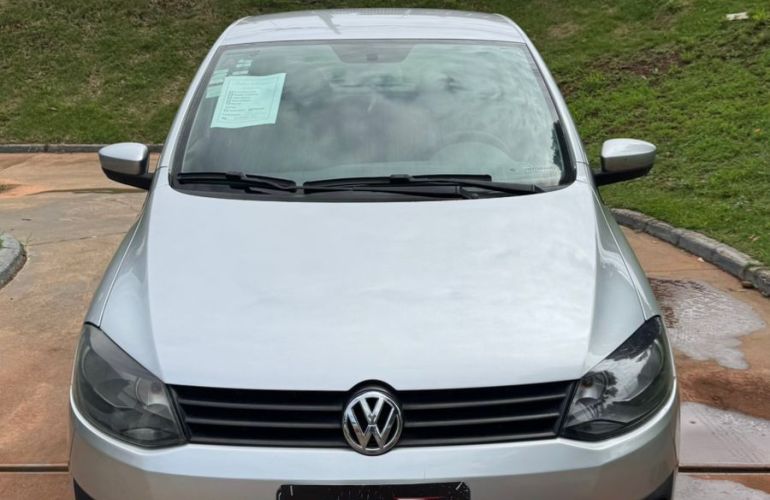 Volkswagen Fox 1.0 Mi 8v - Foto #2