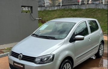 Volkswagen Fox 1.0 Mi 8v - Foto #3