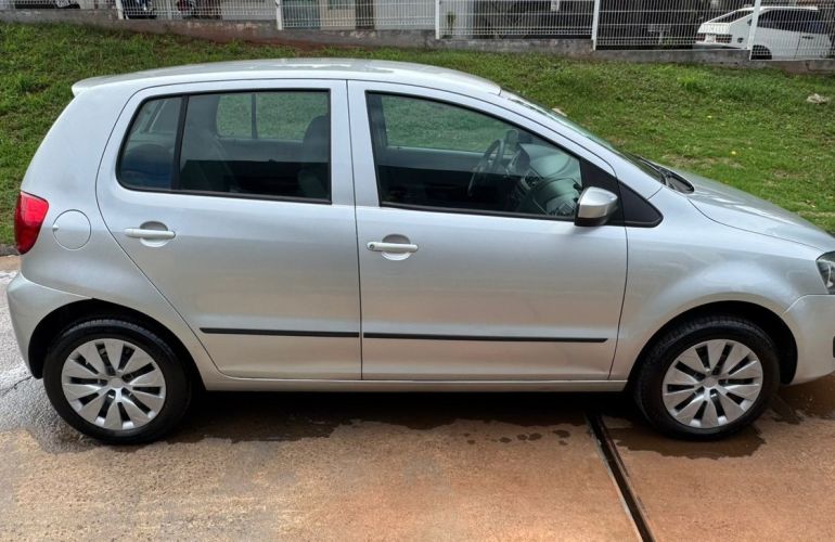 Volkswagen Fox 1.0 Mi 8v - Foto #5